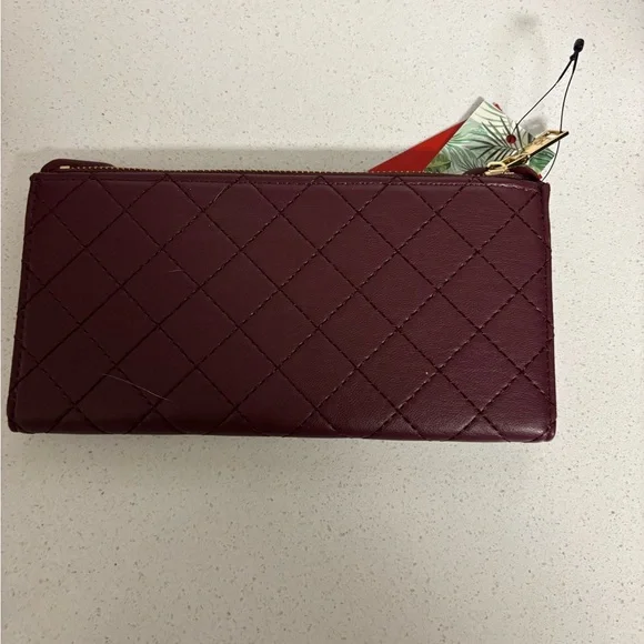 Bebe backpack & Badgley Mischa wallet. - Picture 9 of 11